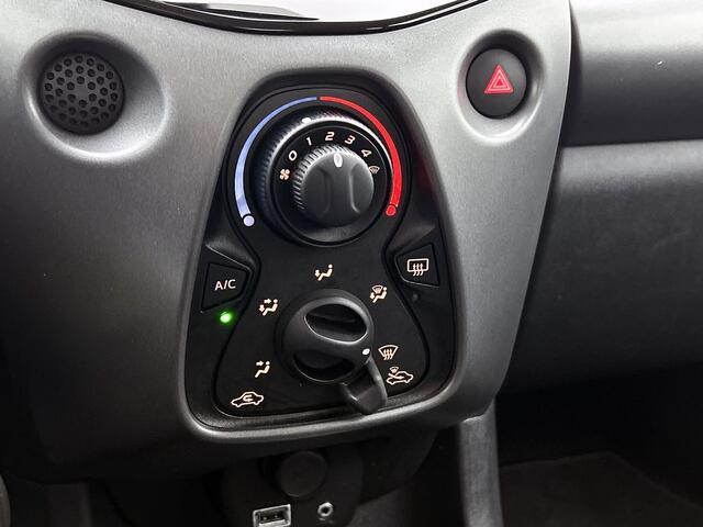 Toyota AYGO 1.0 VVT-i x-play