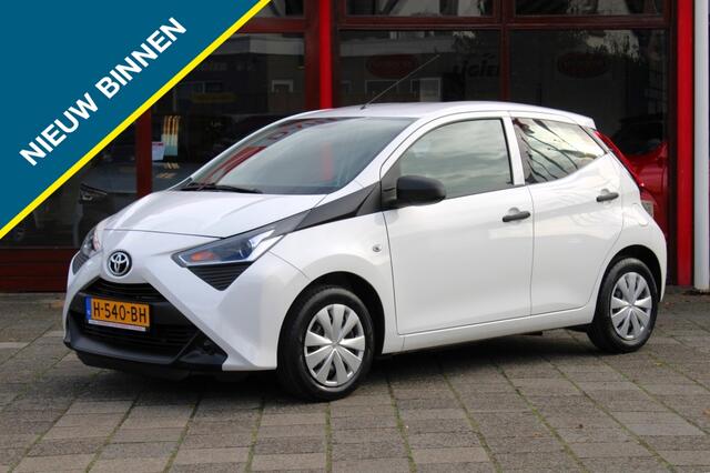 Toyota AYGO 1.0 VVT-i x-fun