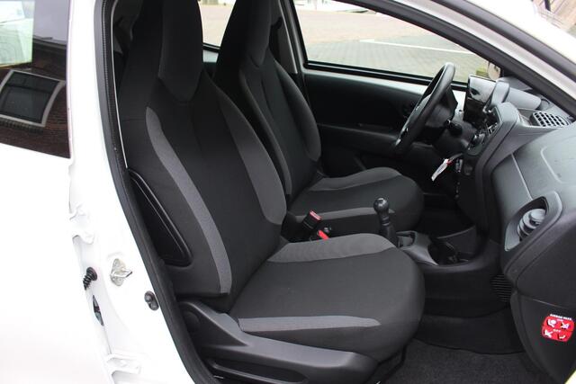 Toyota AYGO 1.0 VVT-i x-fun carplay audio Airco 1jaar garantie