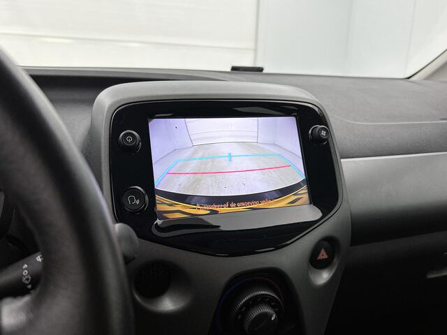 Toyota AYGO 1.0 VVT-i x-play | Apple CarPlay / Android Auto (Navigatie) | Airco | Camera |
