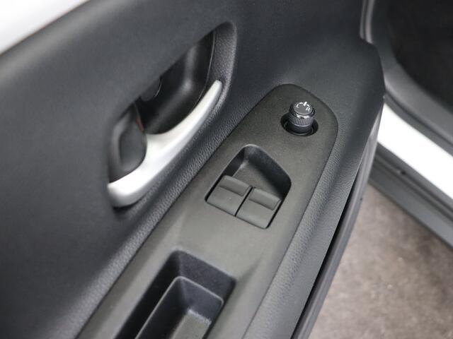 Toyota AYGO X 1.0 VVT-i S-CVT Play | NL auto | dealeronderhouden |