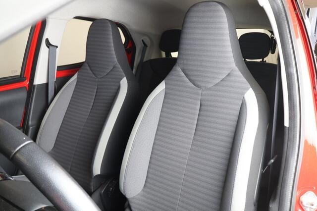 Toyota AYGO 1.0 VVT-i X-Joy - Parkeercamera - Apple/Android Carplay