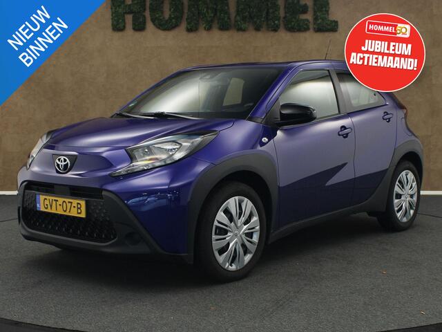Toyota AYGO X 1.0 VVT-i MT Play - ORIGINEEL NEDERLANDSE AUTO - AFKOMSTIG VAN 1E EIGENAAR - CAMERA - AIRCO - BLUETOOTH - APPLE CARPLAY/ ANDROID AUTO - ADAPTIEVE CRUISE CONTROL - DAB AUDIO -