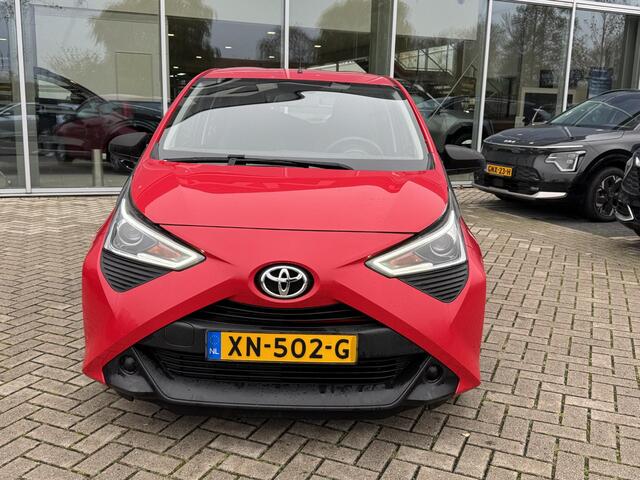 Toyota AYGO 1.0 VVT-i x-fun