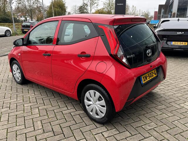 Toyota AYGO 1.0 VVT-i x-fun