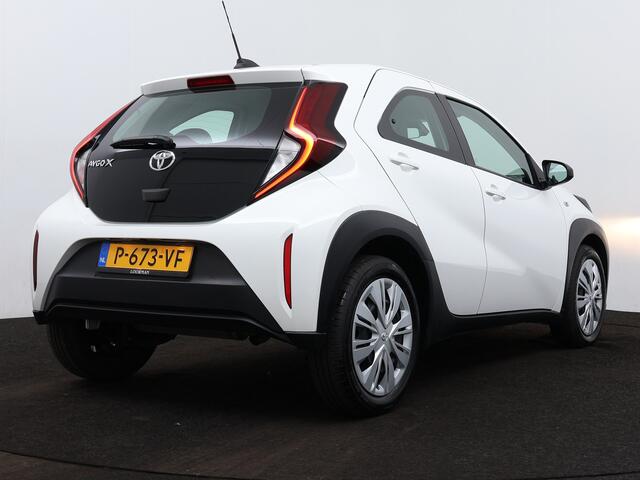 Toyota AYGO X 1.0 VVT-i MT play | Carplay | BTW auto |