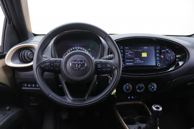 Toyota AYGO 1.0 VVT-i MT Pulse | All Seasons | Cruise Control |