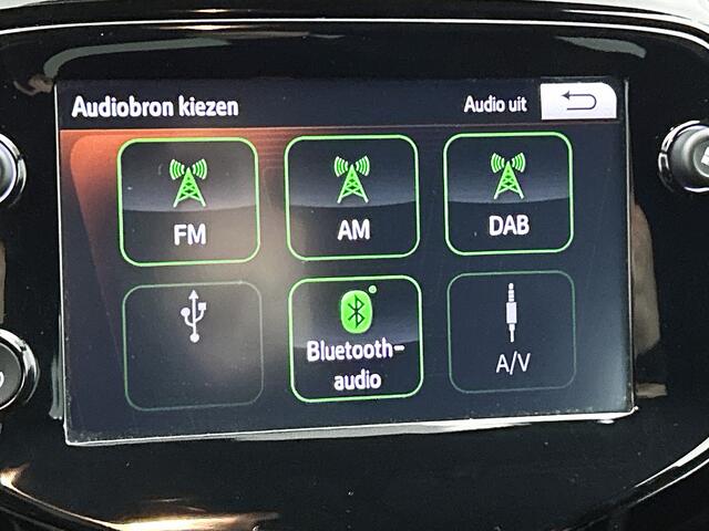 Toyota AYGO 1.0 VVT-i x-JBL staat in het halletje