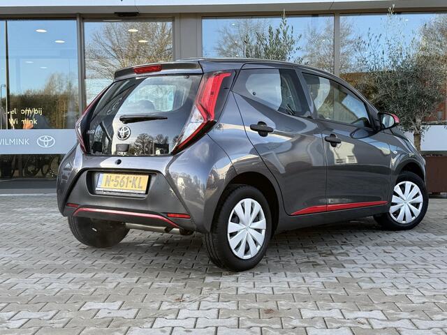 Toyota AYGO 1.0 VVT-i x-fun | airco | metallic lak
