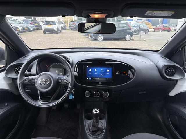 Toyota AYGO X 1.0 VVT-i MT Play