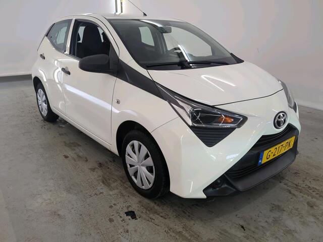 Toyota AYGO 1.0 VVT-i x-fun 1e Eigenaar | NL-Auto | Volledig Onderh | BTW | Bluetooth | Led | Start/Stop | Hill-Hold | Stuurbekrachtiging