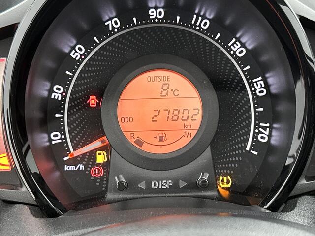 Toyota AYGO 1.0 VVT-i x-play cabrio | 1e Eigenaar | NIEUW GELEVERD EN ONDERHOUDEN | Apple Carplay / Android Auto |