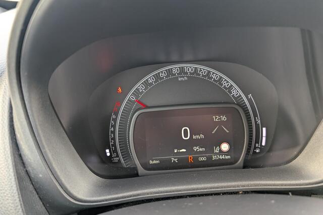 Toyota AYGO X 1.0 VVT-i S-CVT Envy | JBL | CarPlay |