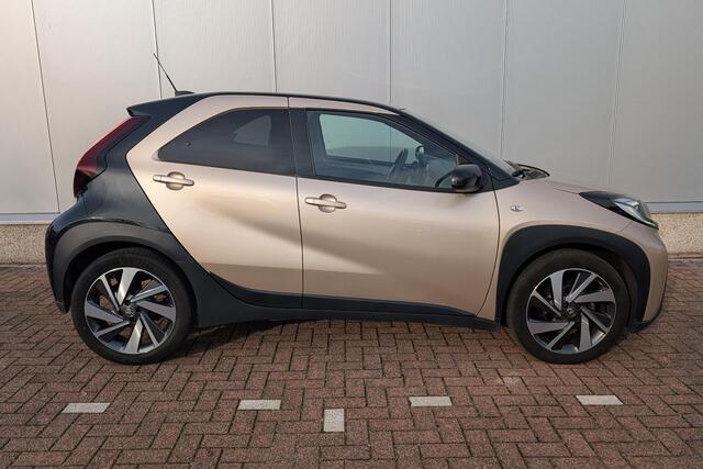 Toyota AYGO X 1.0 VVT-i S-CVT Envy | JBL | CarPlay |