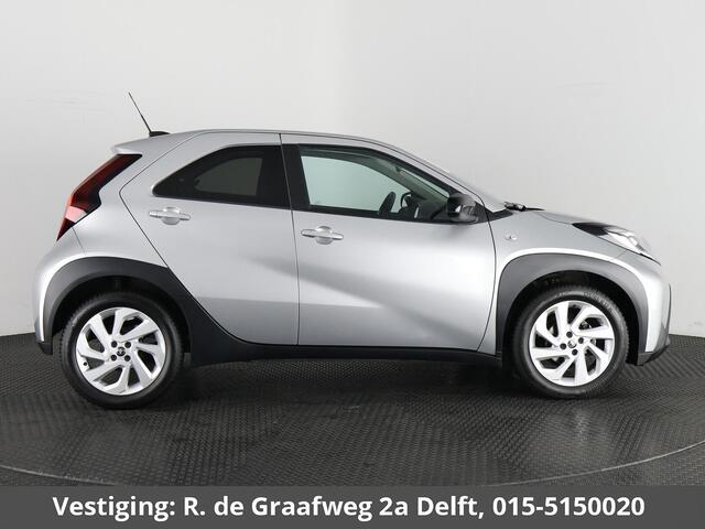 Toyota AYGO X 1.0 VVT-i MT First | Stoelverwarming | Apple Carplay & AndroidAUTO | Climate Control |