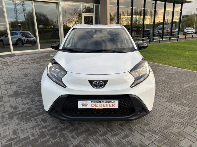 Toyota AYGO X 1.0 VVT-i S-CVT Automaat Airco I Camera I Carplay