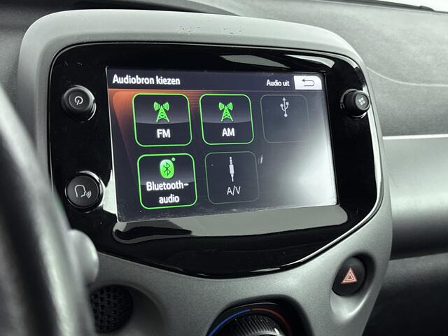 Toyota AYGO 1.0 VVT-i x-play | NL-auto | Airco | Parkeercamera | Apple Carplay -/ Android Auto |