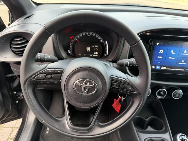 Toyota AYGO X 1.0 VVT-i MT Play