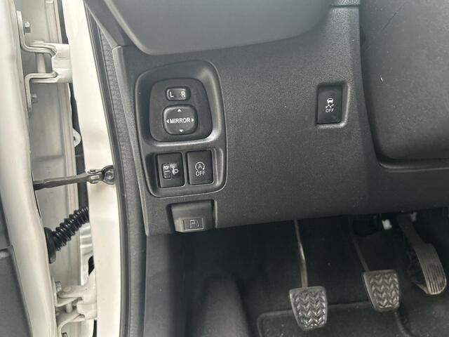 Toyota AYGO 1.0 VVT-i x-play limited