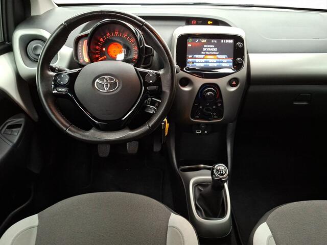 Toyota AYGO 1.0 VVT-i x-play Camera | Bluetooth | 5 Deurs |