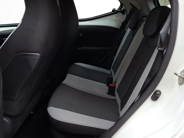 Toyota AYGO 1.0 VVT-i x-play Camera | Bluetooth | 5 Deurs |