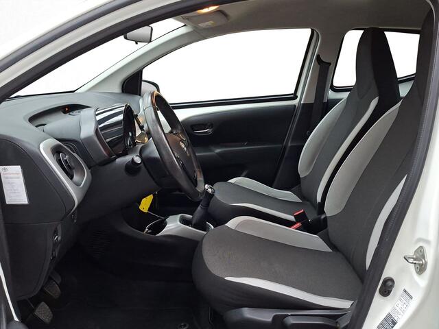 Toyota AYGO 1.0 VVT-i x-play Camera | Bluetooth | 5 Deurs |