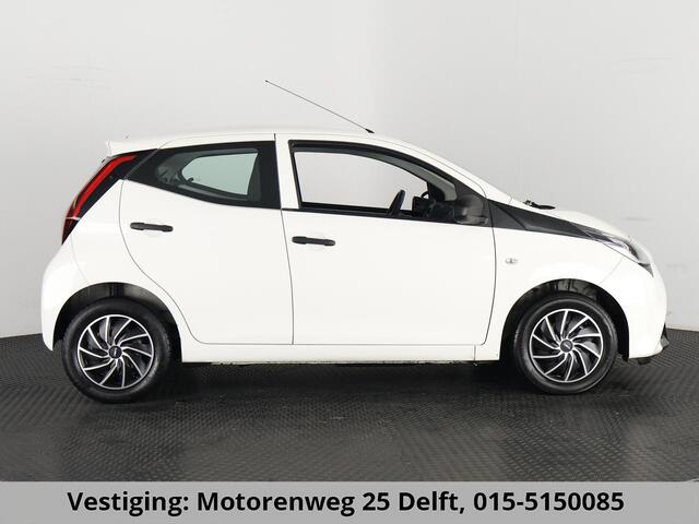 Toyota AYGO 1.0 X-FUN DESIGN 1e EIG. GARANTIE TOT 2029 BIJNA 2019. AIRCO .COMFORT PACK