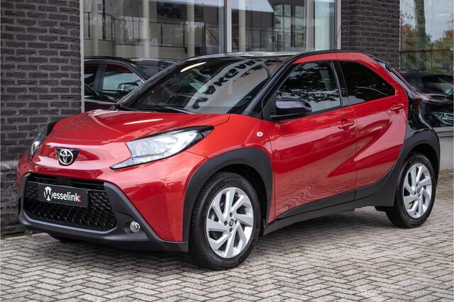 Toyota AYGO X 1.0 VVT-i S-CVT first | adapt cruise |Two Tone | Apple cp/Android auto