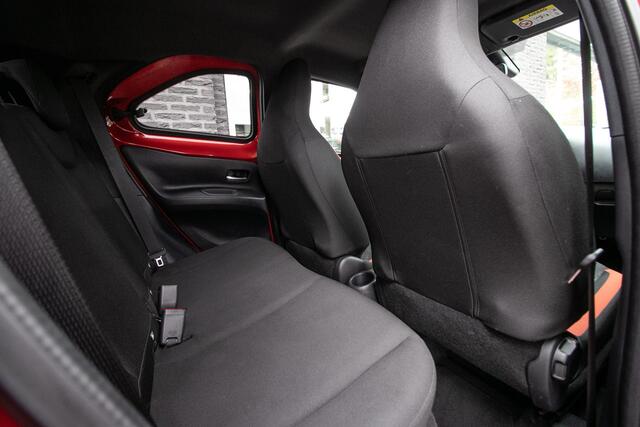 Toyota AYGO X 1.0 VVT-i S-CVT first | adapt cruise |Two Tone | Apple cp/Android auto