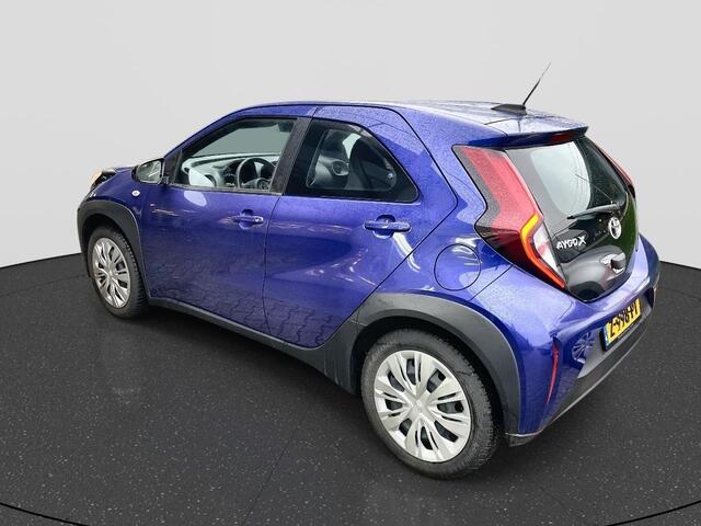 Toyota AYGO X 1.0 VVT-i MT Play