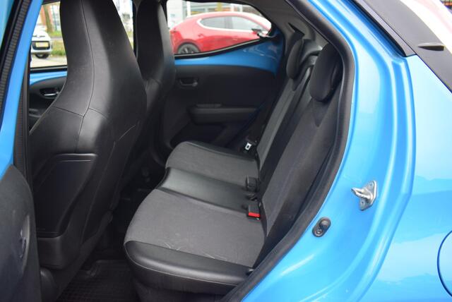 Toyota AYGO 1.0 VVT-i x-cite Airco Carbio Top Camera Km 59.200!!