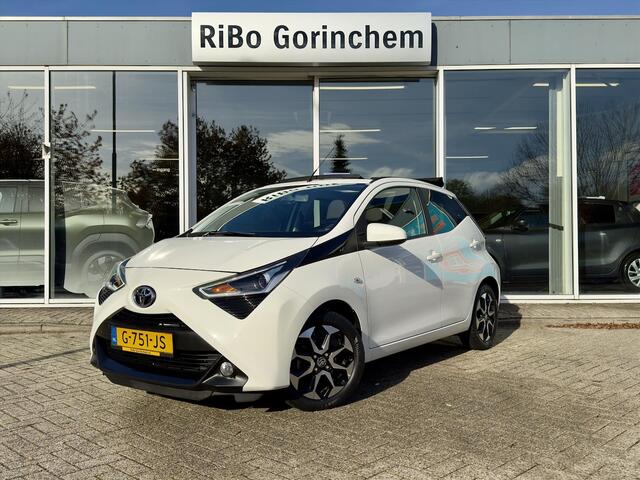 Toyota AYGO 1.0 VVT-i x cite * Achteruitrijcamera * Bluethooth * Apple carplay *