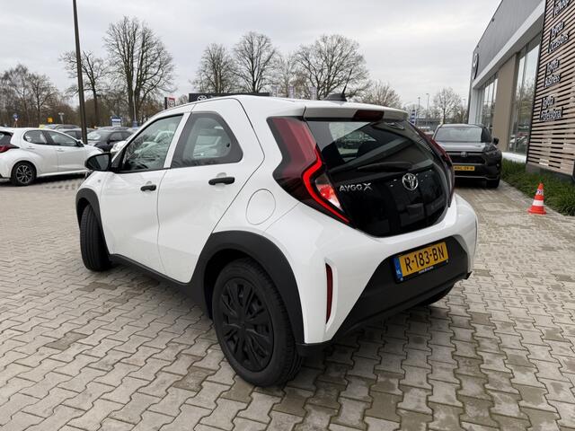 Toyota AYGO 1.0 VVT-i MT | Apple CarPlay/Android Auto | Adap. Cruise |