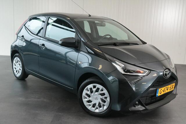 Toyota AYGO 1.0 VVT-i X-Play limited, Carplay