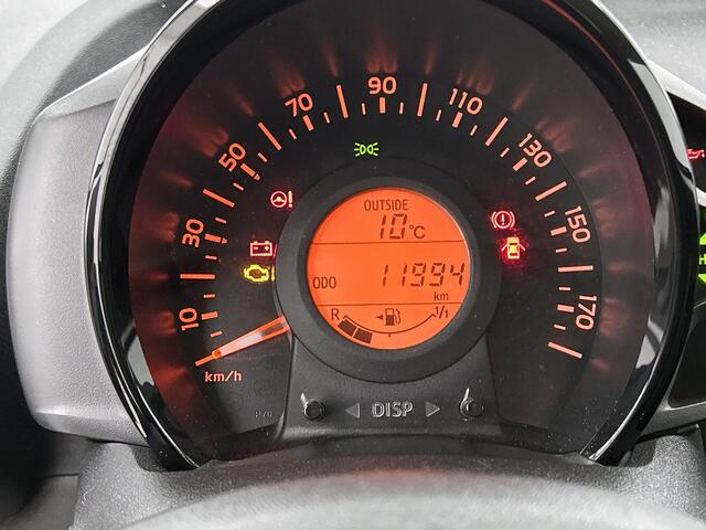 Toyota AYGO 1.0 VVT-i x-fun | NL auto | Dealeronderhouden |