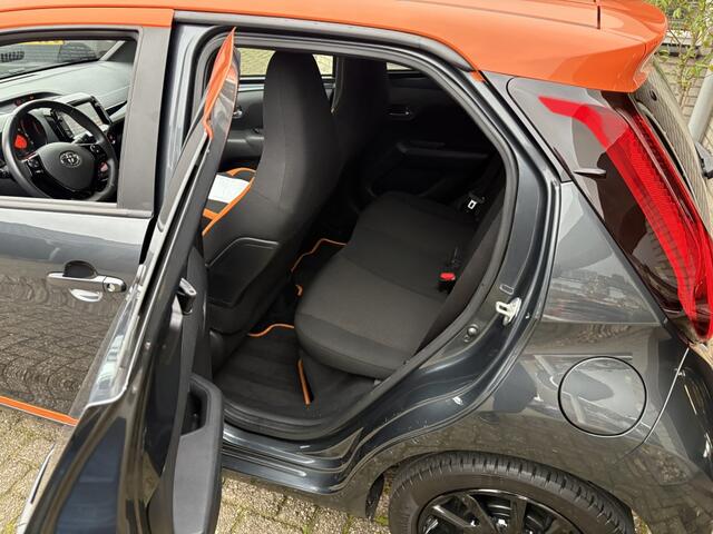 Toyota AYGO 1.0 VVT-i JBL Apple Carplay / Clima airco