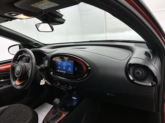 Toyota AYGO X 1.0 VVT-i S-CVT Envy | 1e Eigenaar | NIEUW GELEVERD & ONDERHOUDEN | JBL | LED |