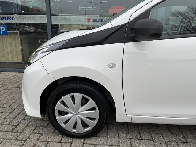 Toyota AYGO 1.0 VVT-i x-fun | Airco | Bluetooth Telefoon | Dealeronderhouden |