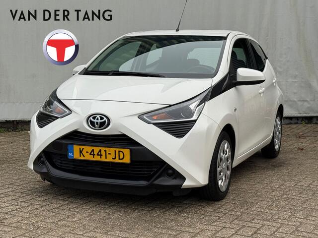 Toyota AYGO 1.0 VVT-i x-play Navi/ Camera / Carplay