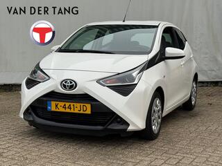 toyota-aygo-1.0-vvt-i-x-play-navi--
