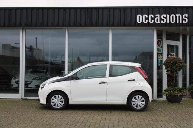 Toyota AYGO 1.0 VVT-i x-fun