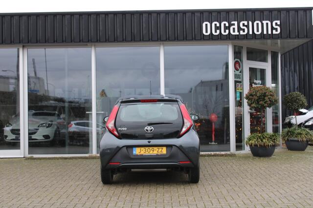 Toyota AYGO 1.0 VVT-i x-fun