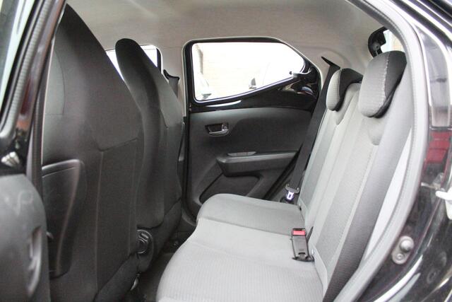 Toyota AYGO 1.0 VVT-i x-play | LIMIT-CRUISE | CAMERA | ELEK-RAMEN | AIRCO | CARPLAY | CPV | NL-AUTO+NAP! |