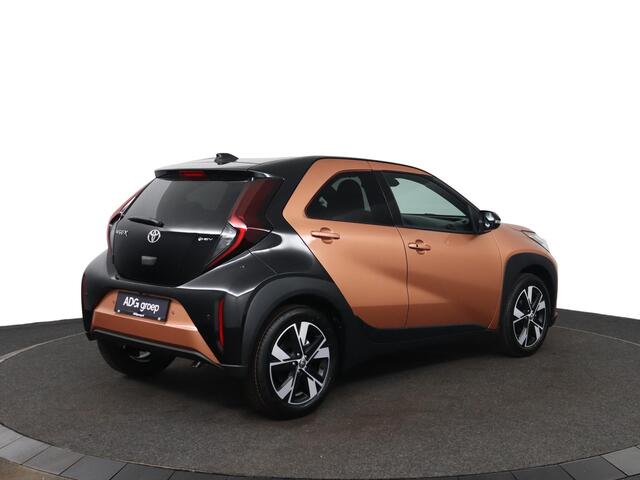 Toyota AYGO X Hybrid 115 pulse | Nieuw uit voorraad leverbaar | 10 jaar fabrieksgarantie! |