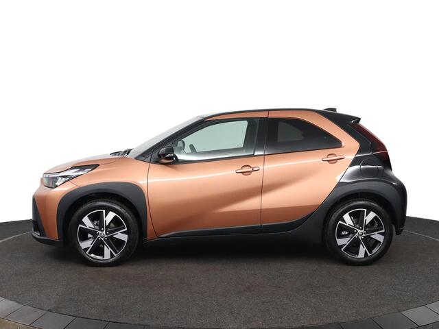 Toyota AYGO X Hybrid 115 pulse | Nieuw uit voorraad leverbaar | 10 jaar fabrieksgarantie! |