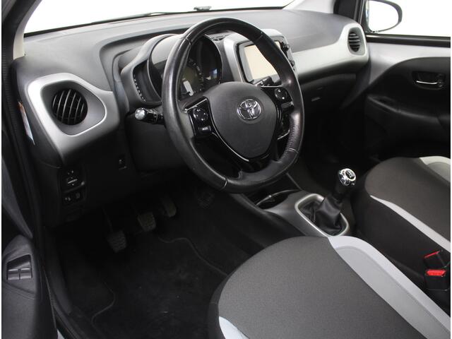 Toyota AYGO 1.0 VVT-i x-wave VOUWDAK | AIRCO | LMV | CAMERA | STB | LED | CV