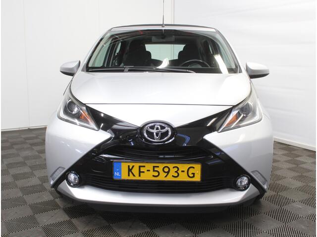 Toyota AYGO 1.0 VVT-i x-wave VOUWDAK | AIRCO | LMV | CAMERA | STB | LED | CV