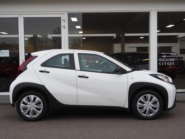 Toyota AYGO X 1.0 VVT-i MT Play| Cruise Controle| Carplay