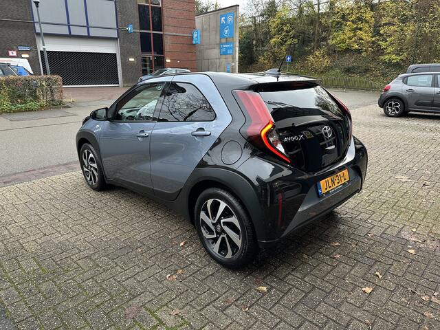 Toyota AYGO X 1.0 VVT-i MT Pulse All-in Prijs Airco/Camera/Stoelverwarming/Apple Carplay, Android Auto/Cruise/Two-tone Eurorepar