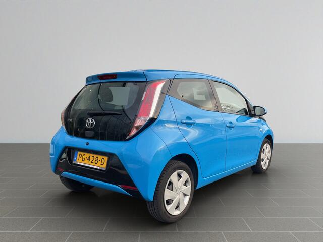 Toyota AYGO 1.0 VVT-i x-play Airco | Camera | Bluetooth